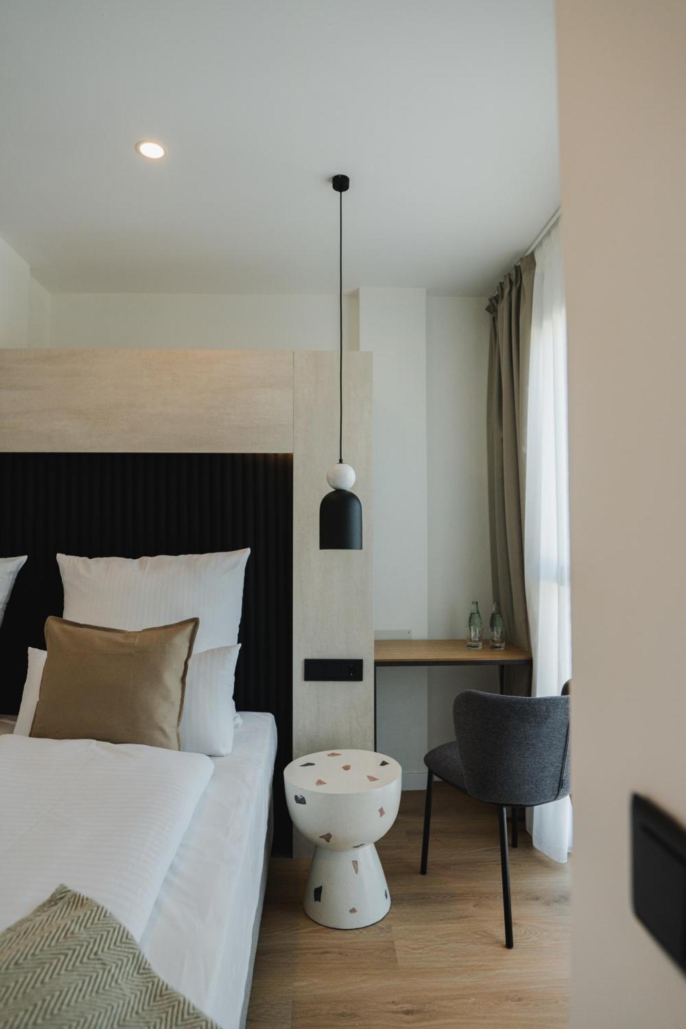 נובו סנקטי פטרי Casa Cuatro Boutique Hotel - Adults Recommended מראה חיצוני תמונה