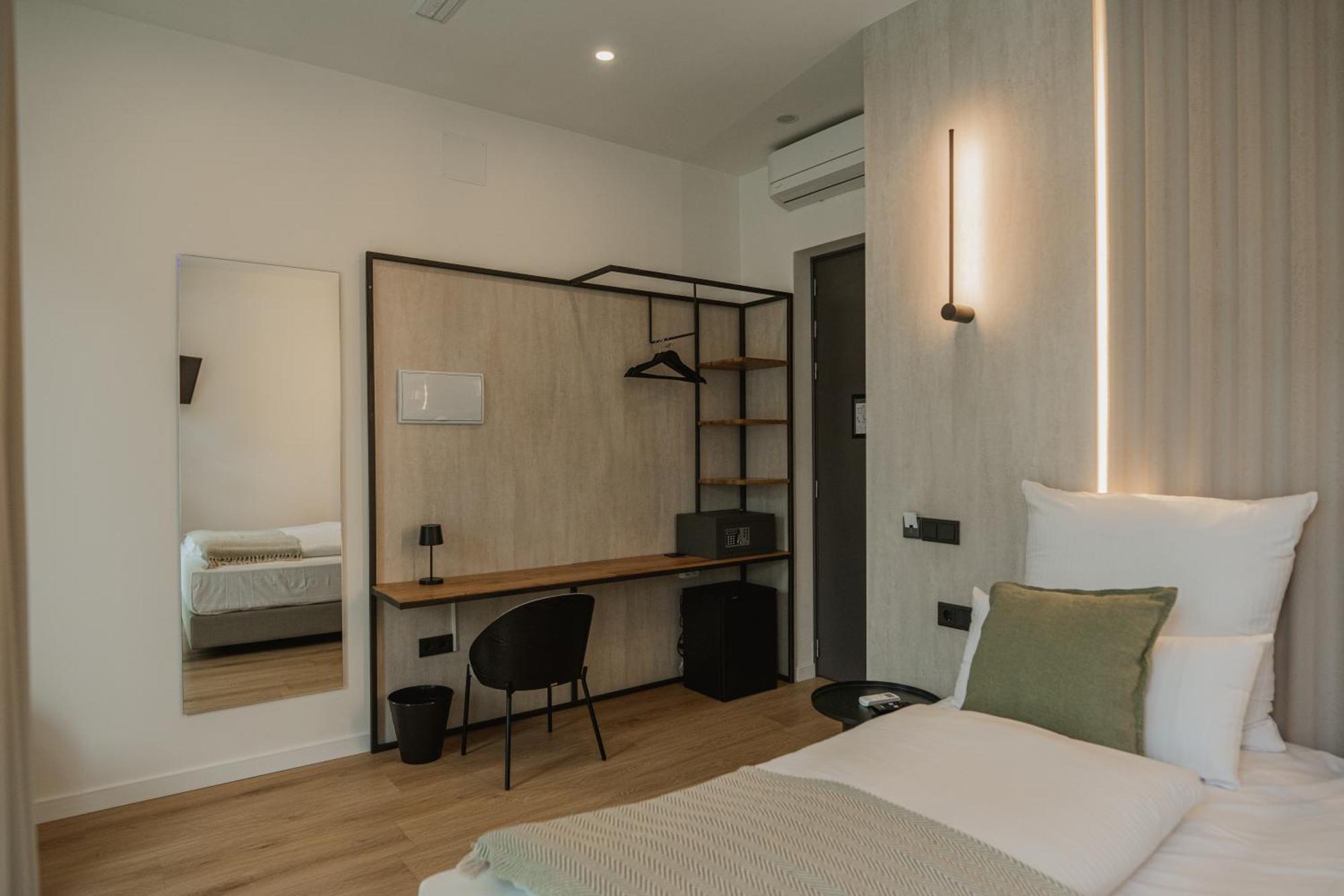 נובו סנקטי פטרי Casa Cuatro Boutique Hotel - Adults Recommended מראה חיצוני תמונה